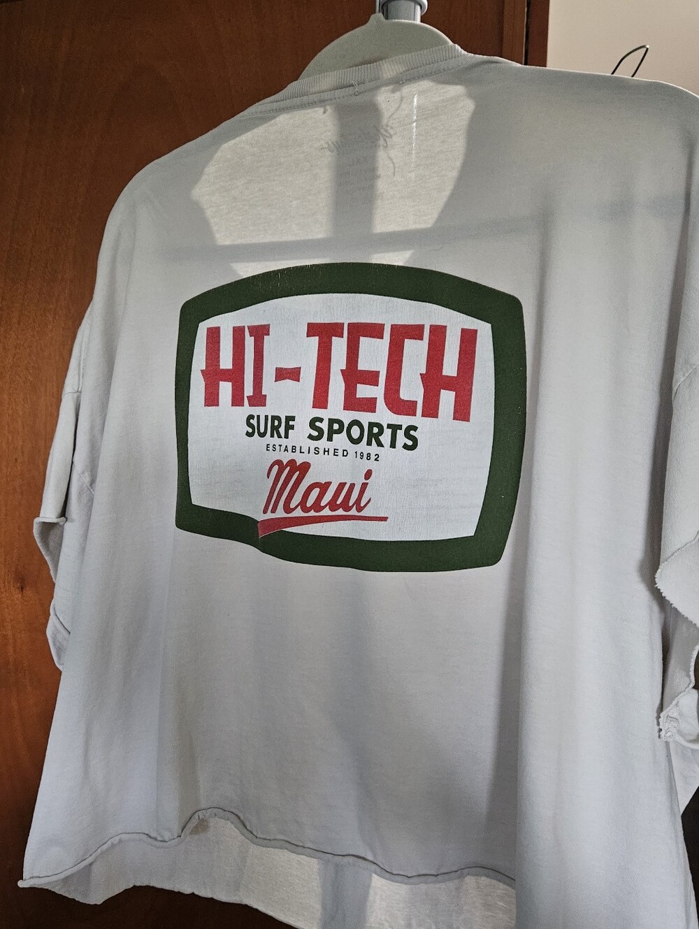 Hi-Tech Surf Sports Maui Graphic Tee Cream XXL Boxy Raw Hem Yesterdays Sportswea
